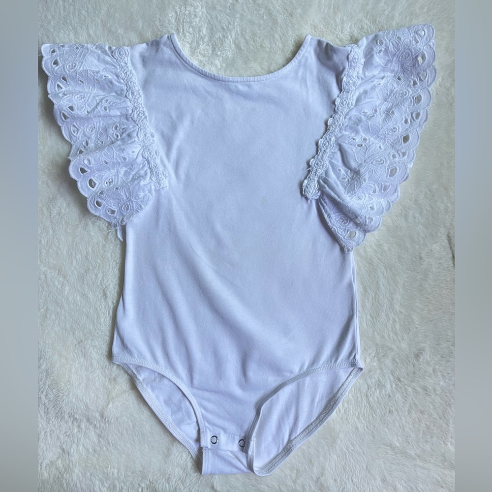 Zara Girl Eyelet Flutter Sleeve Bodysuit